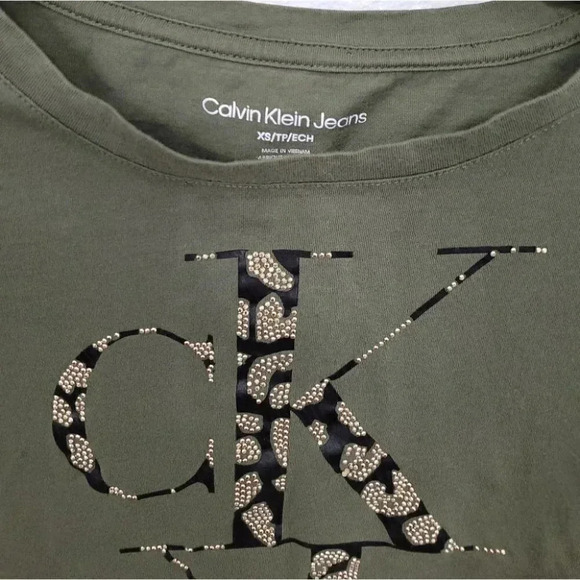 Calvin Klein Rhinestone Crop Top - Picture 3 of 10